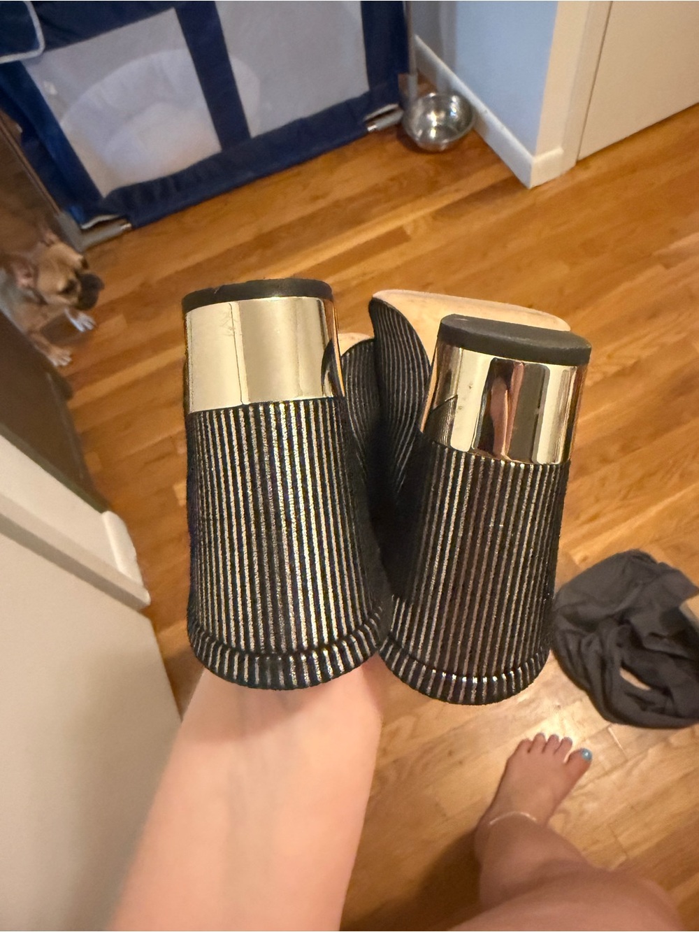 Amazing condition Chanel pinstripe mule - Picture 4 of 5